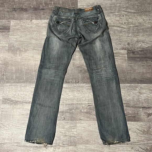 Straight Leg Ripped Jeans - Picture 2 of 3